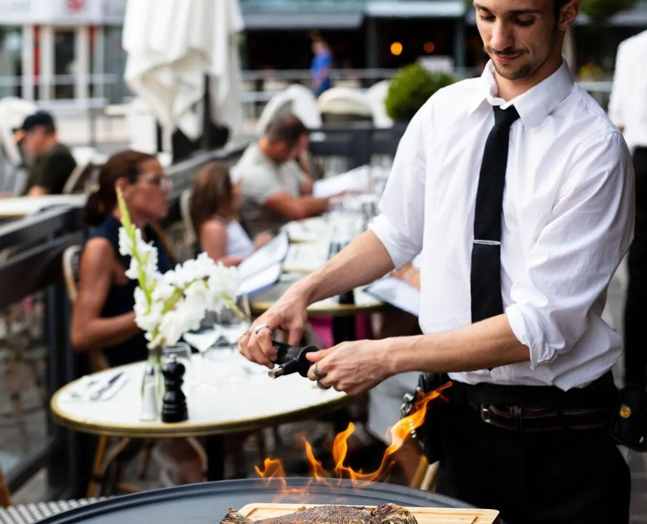 ****  Hotel Restaurant Le Touring - Teritoria Saint-Raphael  France